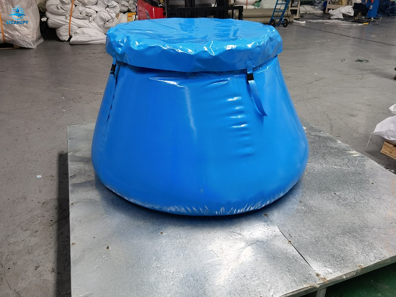 Tanques de cebolla azul para almacenamiento de agua de lluvia