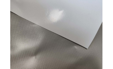 Lona de PVC plateada