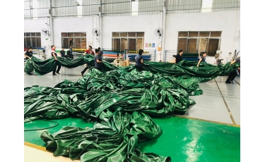 Trabajo normal en el Día Nacional