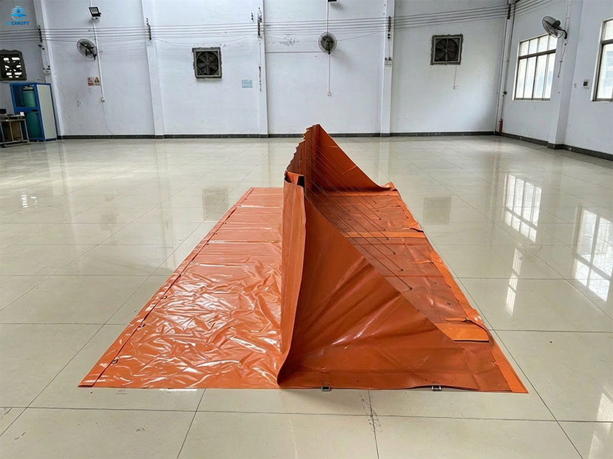 Barrera contra inundaciones personalizada para esquina