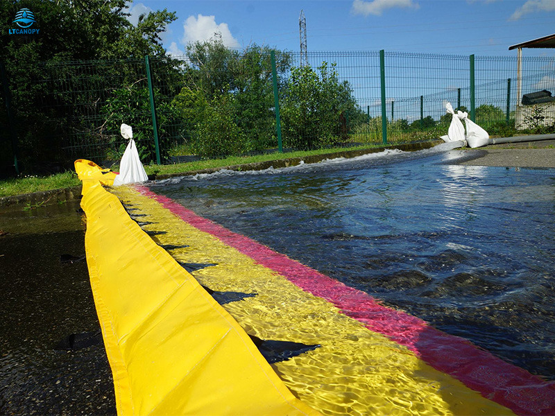 Barrera contra inundaciones autolevantable Water Gate: protección contra inundaciones portátil activada por agua