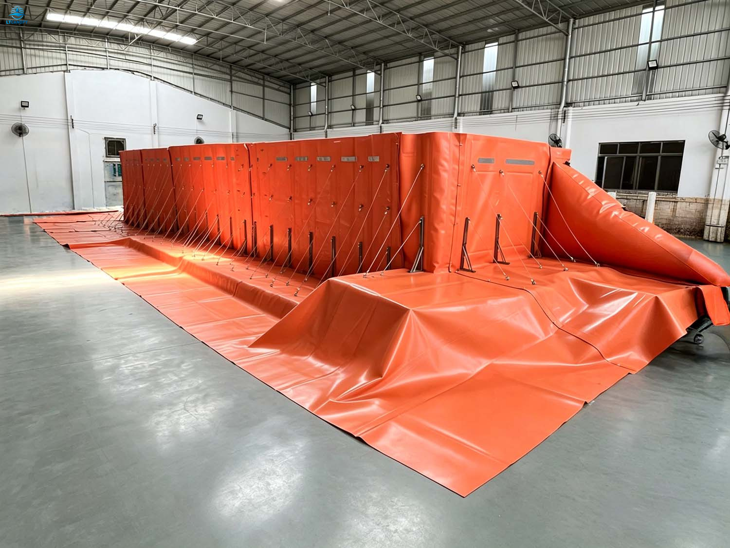 Barrera contra inundaciones de 1,8 m de altura para casa personalizada